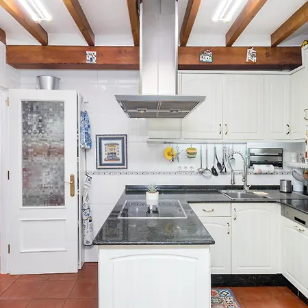 Encantadora Casa En *